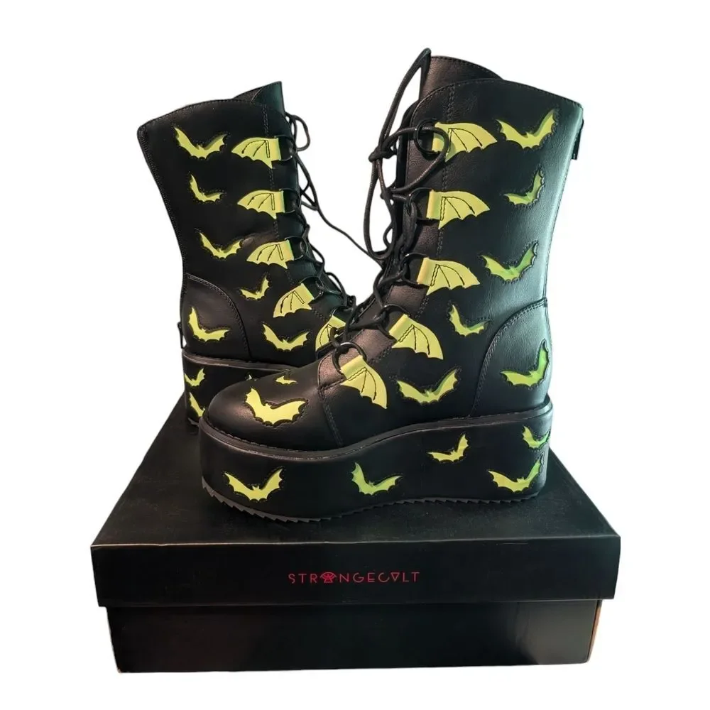 Strange Cvlt Black & Green Stomp Bat Boot, Size 8.